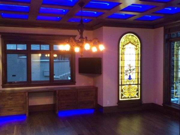 Mount Royal Office Coves